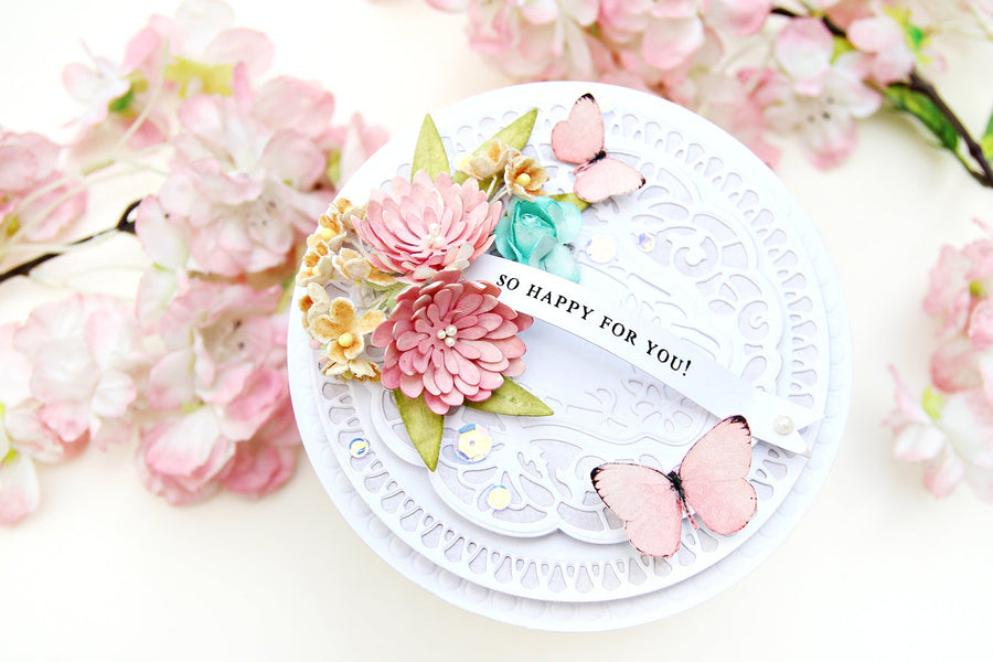 Video: Shaped Card featuring Vintage Treasures with Erum Tasneem