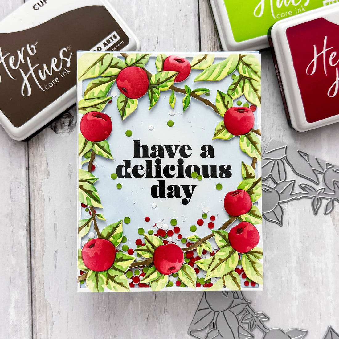 apple frame shaker card with confetti
