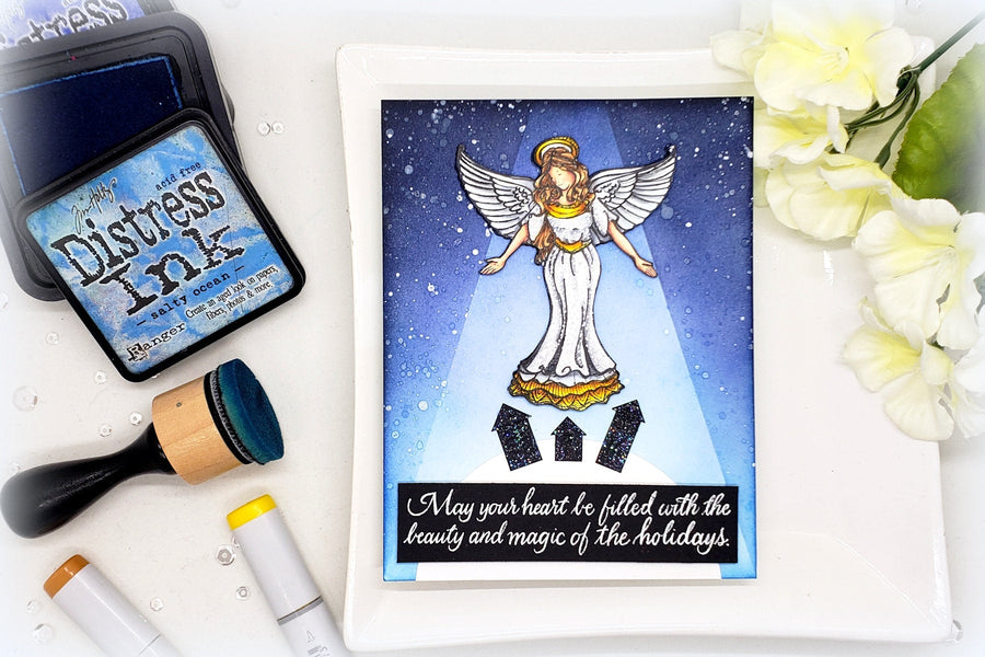 Video: Creating a Spot Light for Holiday Card with Kelly Latevola