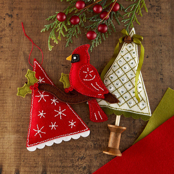 Felt Winter Cardinal Etched Dies by Nichol Spohr