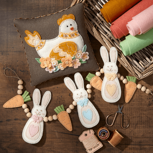 Felt Cozy Cluck Etched Dies by Nichol Spohr
