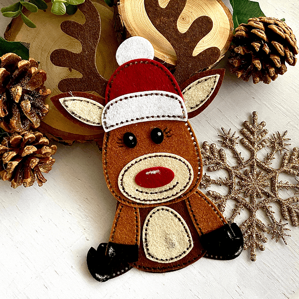Felt Reindeer Etched Dies by Nichol Spohr